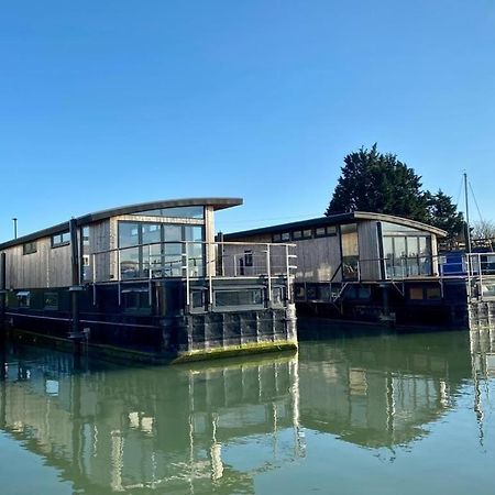 Houseboat Eleuthera Bembridge Zewnętrze zdjęcie